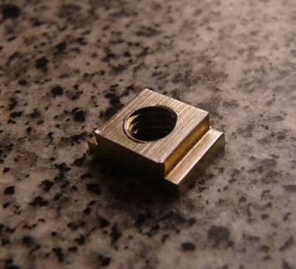 異性臺(tái)階薄螺母