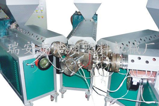 多色橡皮擦擠出機(jī)2