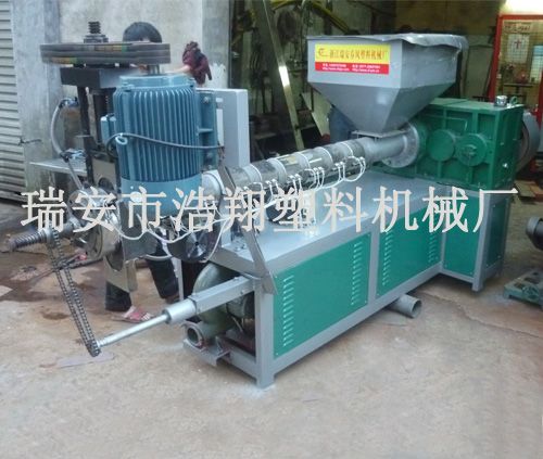 PVC造粒機2