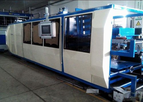 多工位正負壓全自動吸塑機