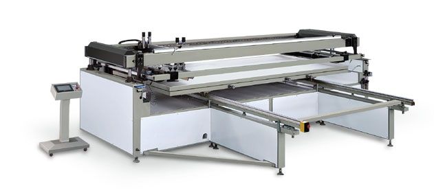 大型跑臺式半自動網(wǎng)印機