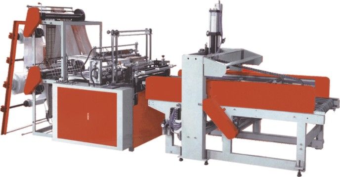 XX-GFQ600/700/900電腦控制雙層自動沖口制袋機(jī)