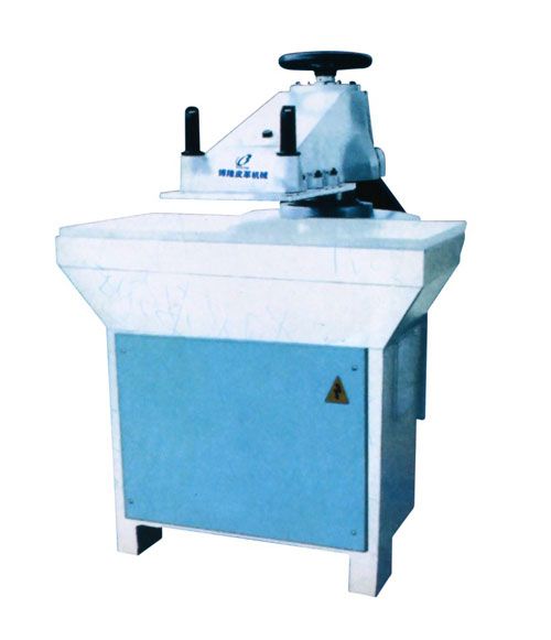 BL-20T液壓擺臂下料機