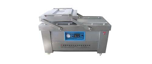 連續(xù)真空包裝機(jī)5