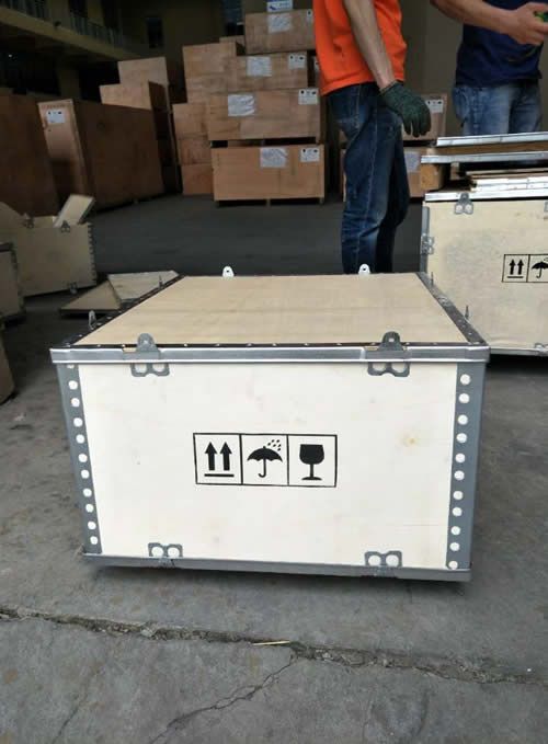 20161123103144 鋼帶包裝箱