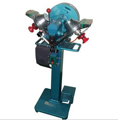 全自動(dòng)打四合扣機(jī)器 釘金屬四合扣機(jī)