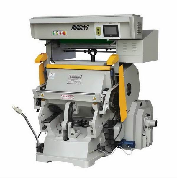 TYMC-930 電腦燙金模切機(jī)