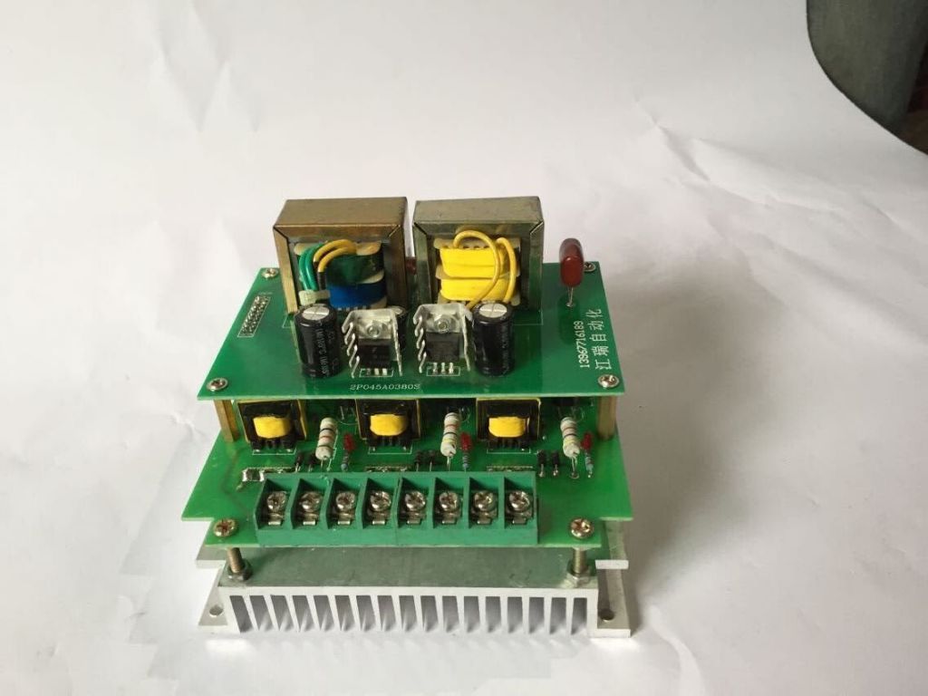 JR300力矩電機(jī)線(xiàn)路板