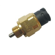 倒車(chē)燈開(kāi)關(guān)法士特8檔