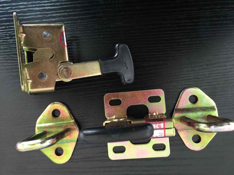 510（通用型門碰鎖） 