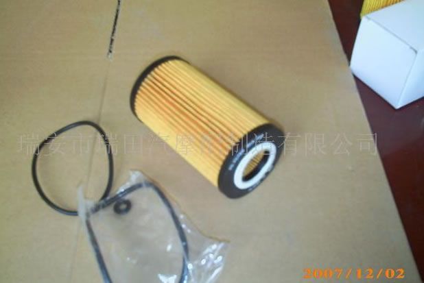 奔馳紙芯機油濾清器，燃油濾清器