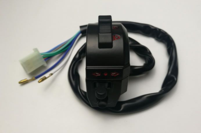 摩托車出口功能開關 轉向燈/喇叭/光照/左手把開關 小金童