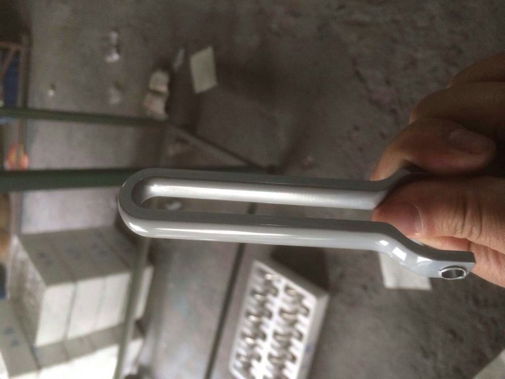 日本鎖鍍沙鉻噴漆