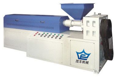 螺桿擠出機(jī) 熱熔膠設(shè)備