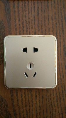 西門子墻壁開關(guān) M30 二開單控墻壁開關(guān)