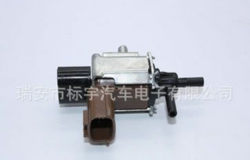 馬自達 真空電磁閥 進氣支管電磁閥 K5T46591
