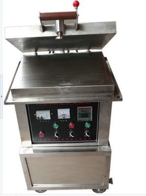 多功能魷魚絲機(jī)全自動魷魚絲機(jī)現(xiàn)烤現(xiàn)賣魷魚絲餅進(jìn)