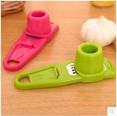 廚房小工具家用磨蒜器蒜泥器 創(chuàng)意多功能磨姜器切蒜器壓蒜器