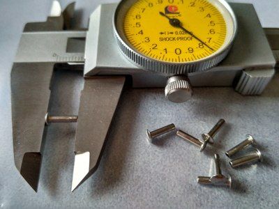 304不銹鋼 扁圓頭半空心鉚釘 GB873 M2 Φ2mm 2*4~2*20