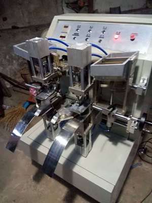 雞眼機，打扣機，氣動雞眼機，四頭雞眼機打扣機