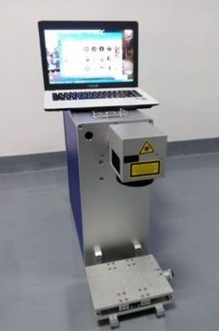 PVC管材激光噴碼機食品包裝袋激光打標機塑膠激光雕刻機