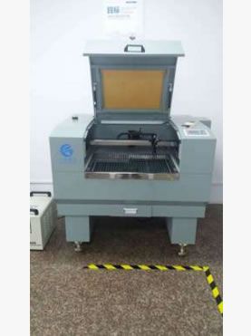 激光雕刻機(jī)co2非金屬溫州激光切割機(jī)