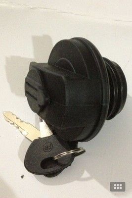 汽車油箱蓋：適用車型；金杯1049