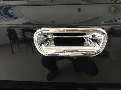 本田-15款CRV尾門門碗WZRY0608212