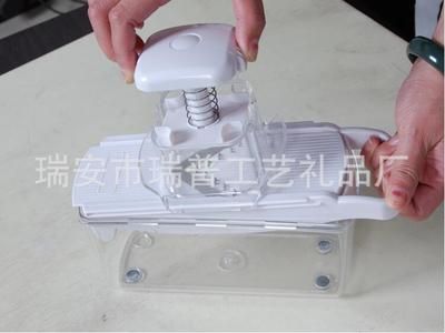 廚房用具 切菜器 切絲器