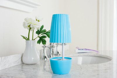 盆載洗漱套裝 臺燈式牙刷座 牙刷架