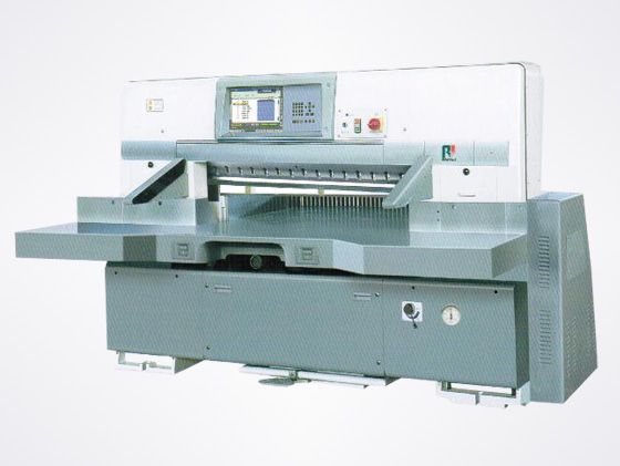 (QZYK-1300CT)7.8英寸系列電腦切紙機(jī)