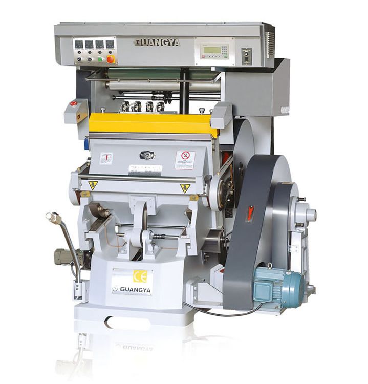 TYMC 750 程控燙金模切機