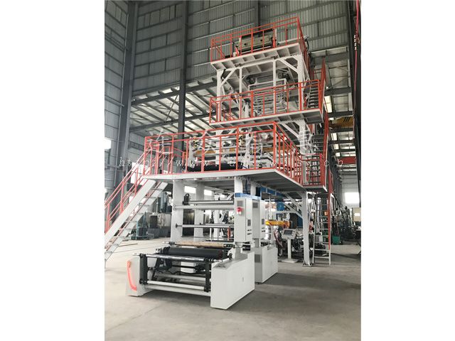 三層共擠PE熱收縮膜生產(chǎn)線