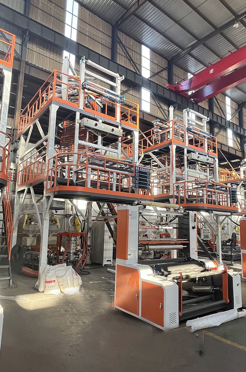 1200型3層低壓吹膜機(jī)