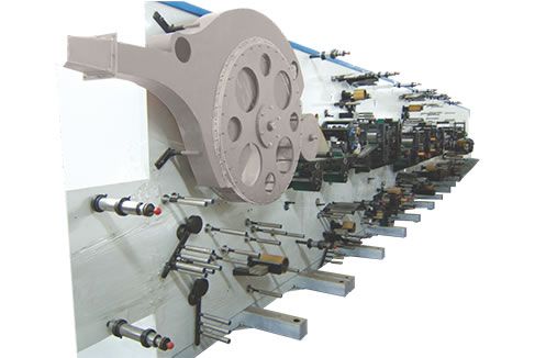 RF-YB高速二路包裝護翼衛生巾生產線