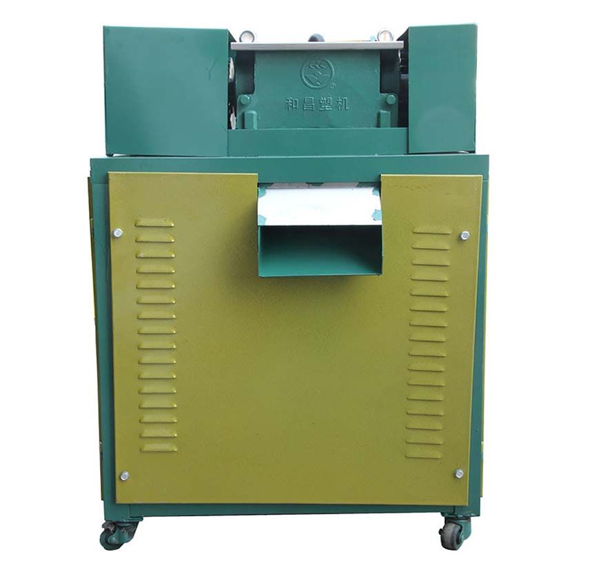  200型滾刀塑料切粒機