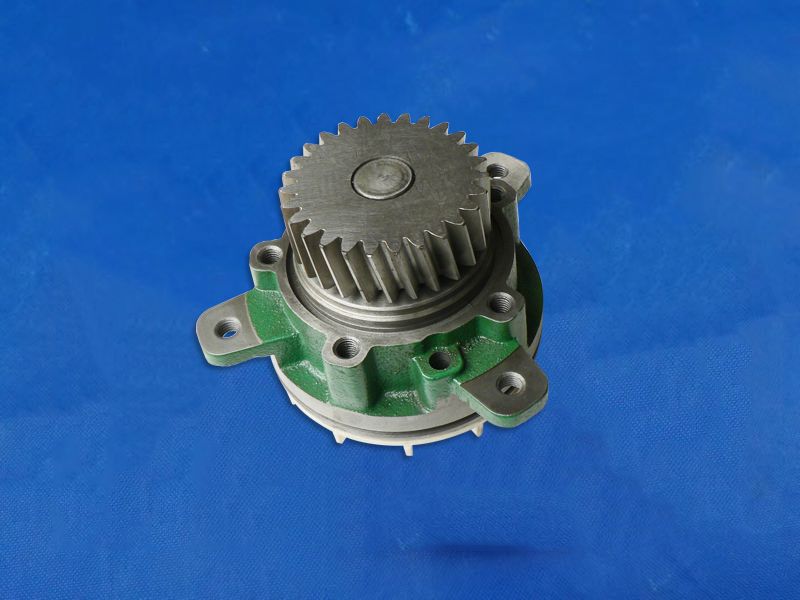 沃爾沃 FM12 水泵 OE：8170305