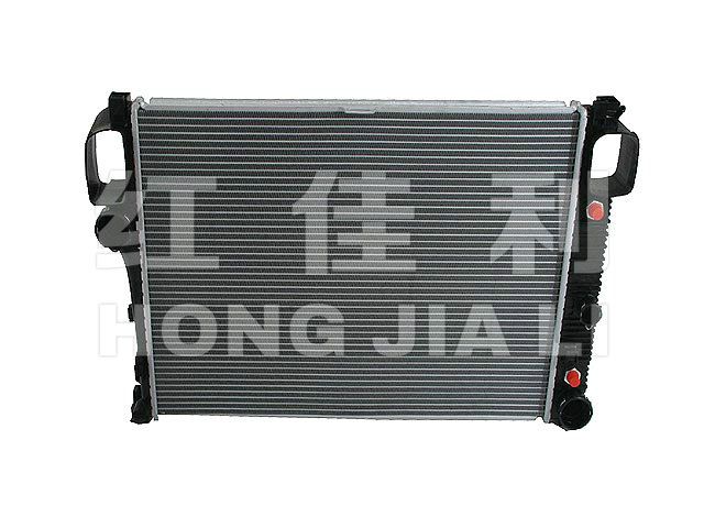 2215002603 汽車散熱器 梅賽德斯-奔馳(進口)
